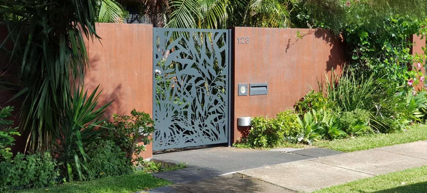 Jabiru Sanctum screen gate
