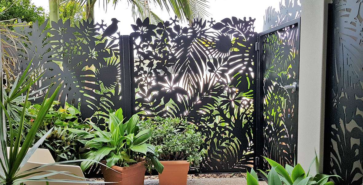 Madagascar freeform courtyard
