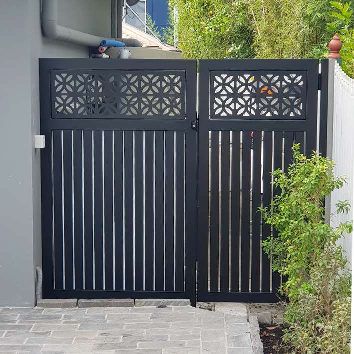 Sanctum Slatted gates