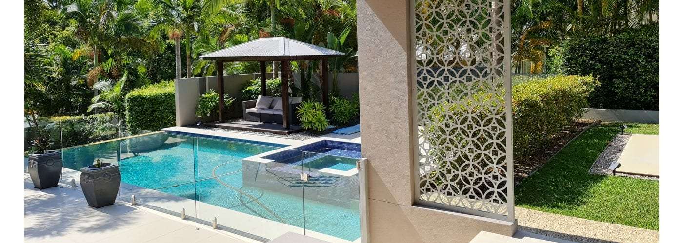 Sanctum Screen divider slider